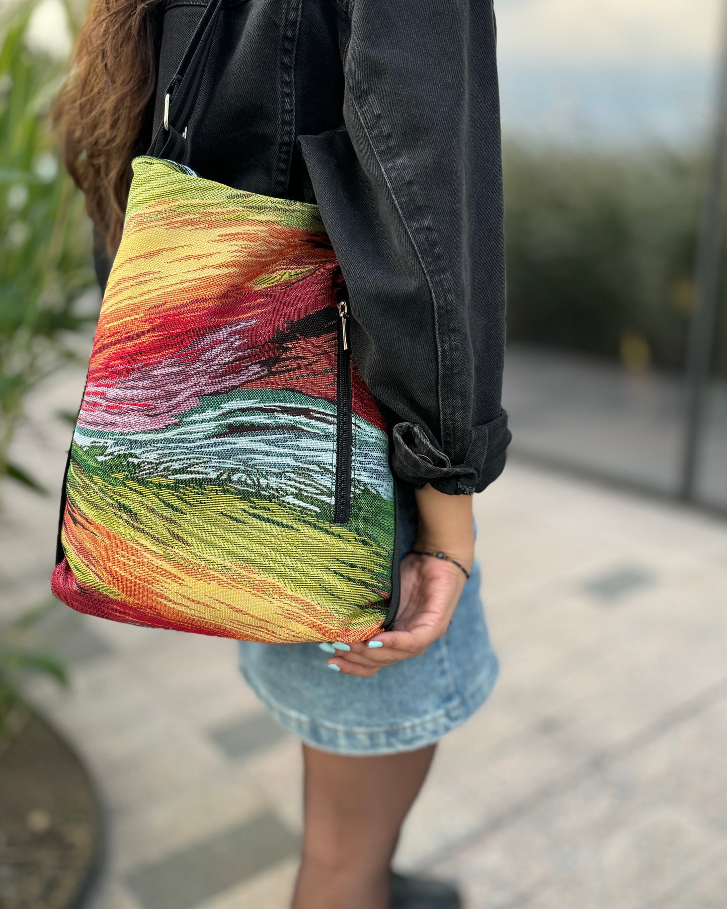 Mochila Doble Uso Gobelino Pintoresco🎨